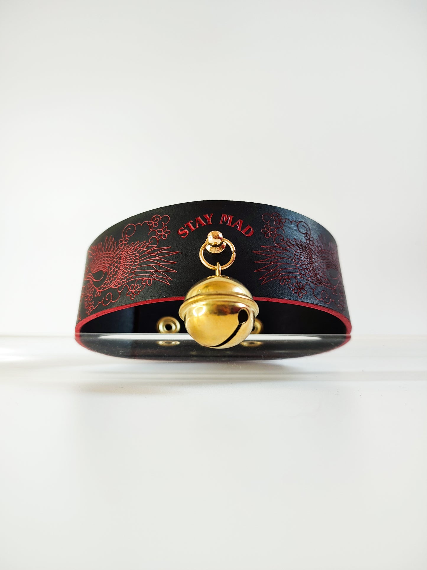 Genuine Leather Irezumi Bell Choker • Maneki Neko • Red or Black • Adjustable • With Velvet Gift Bag • LOH
